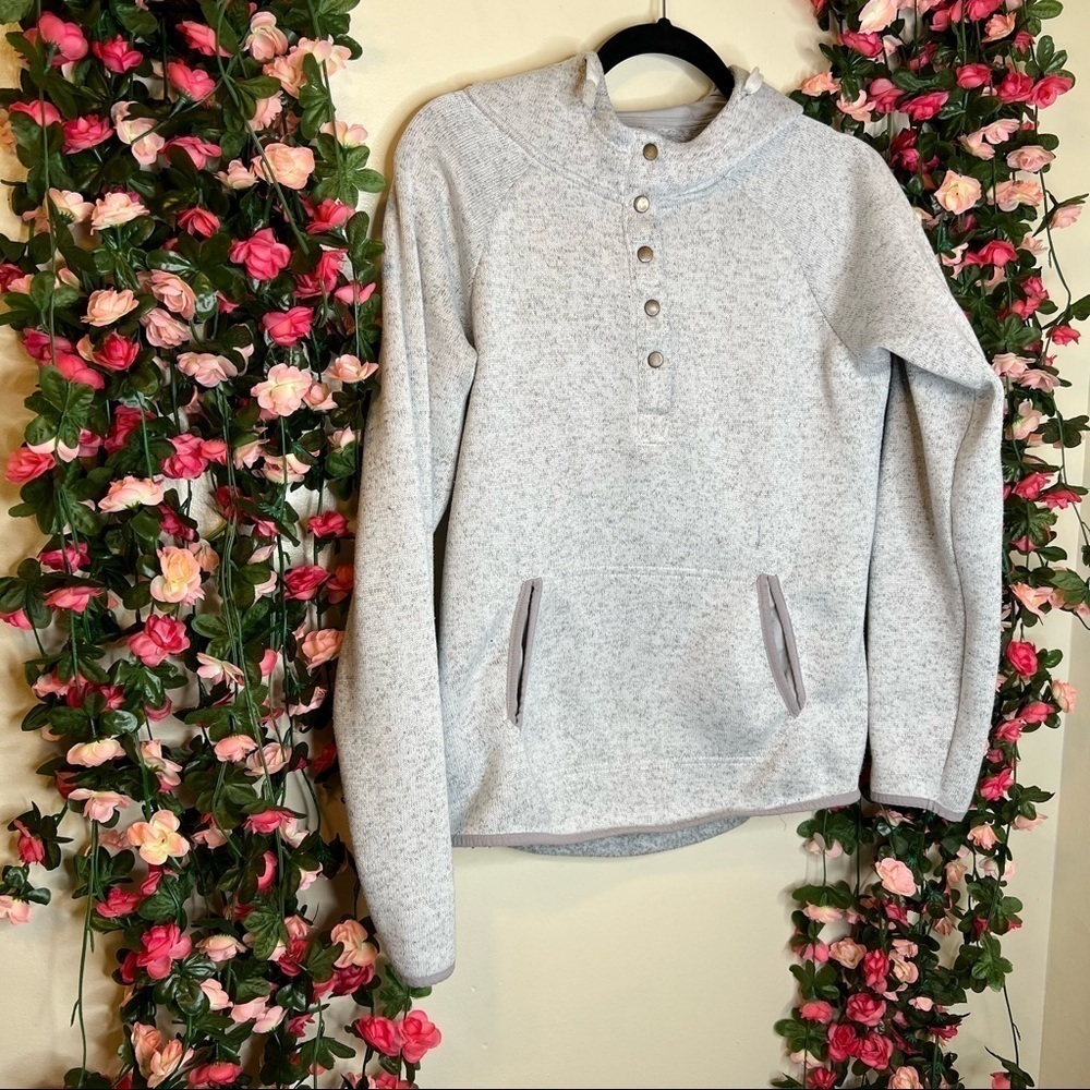 Thread & Supply Silver Knit Hooded Sweater Kangaroo Pouch Womens Medium Casual - Picture 2 of 11